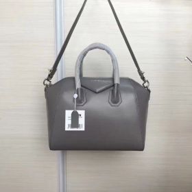Givenchy Antigona Tote Bag leather Gray